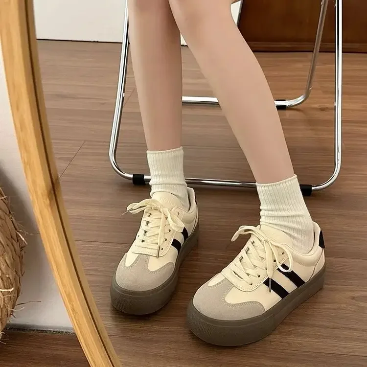 

Vintage Casual Women's Sneakers Platform Tennis Female Sports Shoes Korean Spring Summer 2024 Skateboard Flats Vulcanize