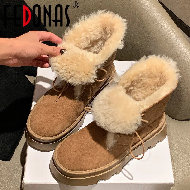 

FEDONAS 2023 New Women Ankle Boots Winter Warm Outdoor Leisure Working Fur Snow Boots Wedges Heels Platforms Lace-Up Shoes Woman