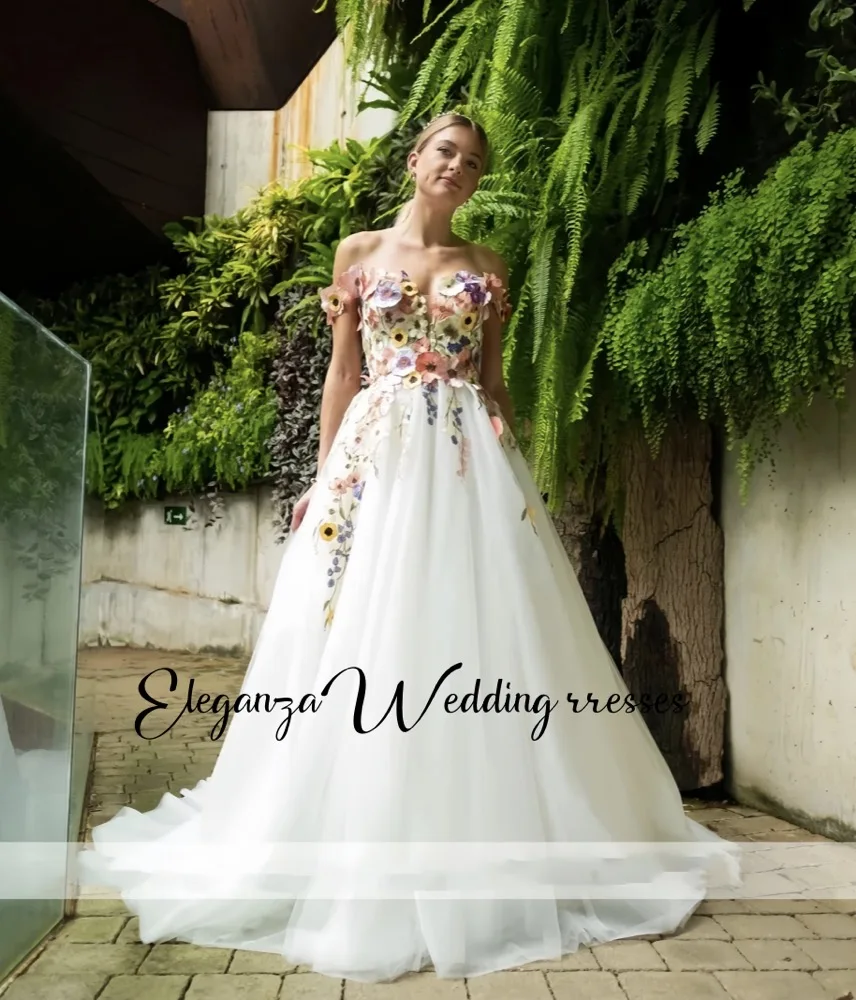 Gaun Pengantin Bunga Renda Bordir Warna-warni Bohemian Kustom Gaun Pengantin Hutan Tipis Bahu Terbuka Vestidos De Novia