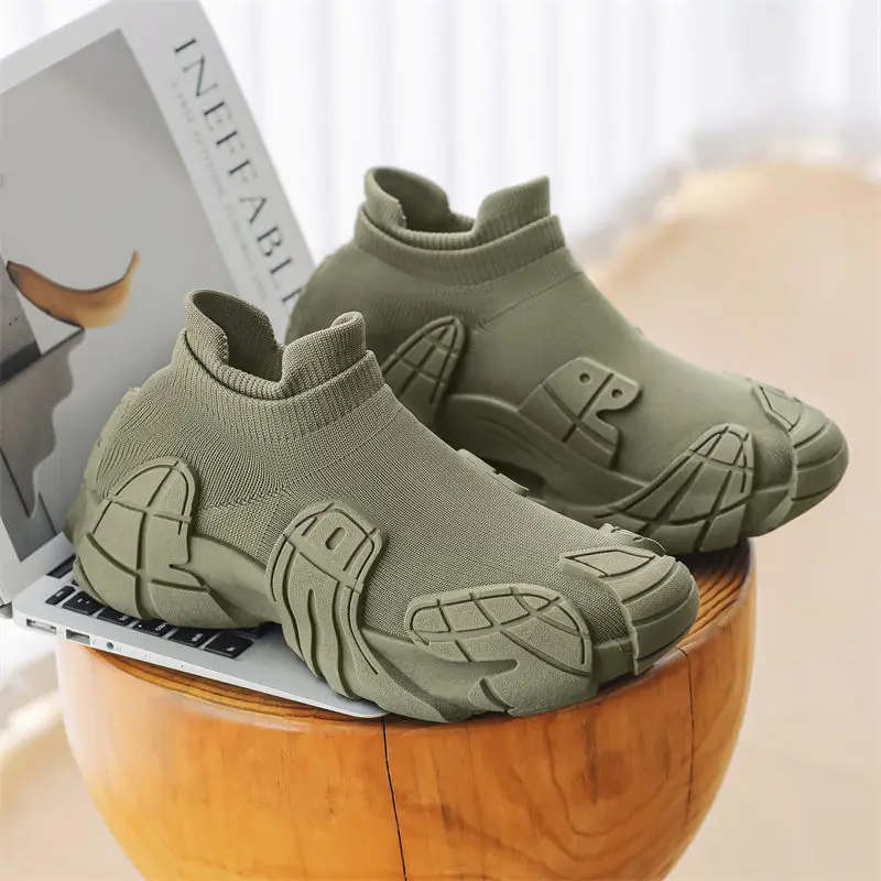 Socks men's shoes 2026 spring/summer new casual soft soled sports shoes large size shoes, breathable dad shoes for one foot