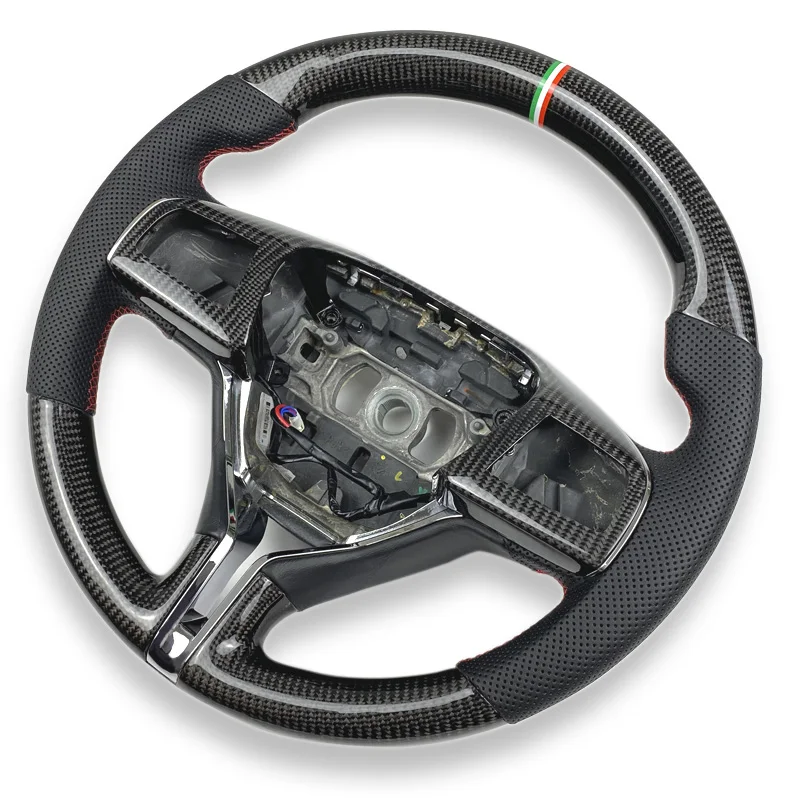 لعجلة القيادة مخصصة من ألياف الكربون لمازيراتي جيبلي/ليفانتي/كواتروبورتي