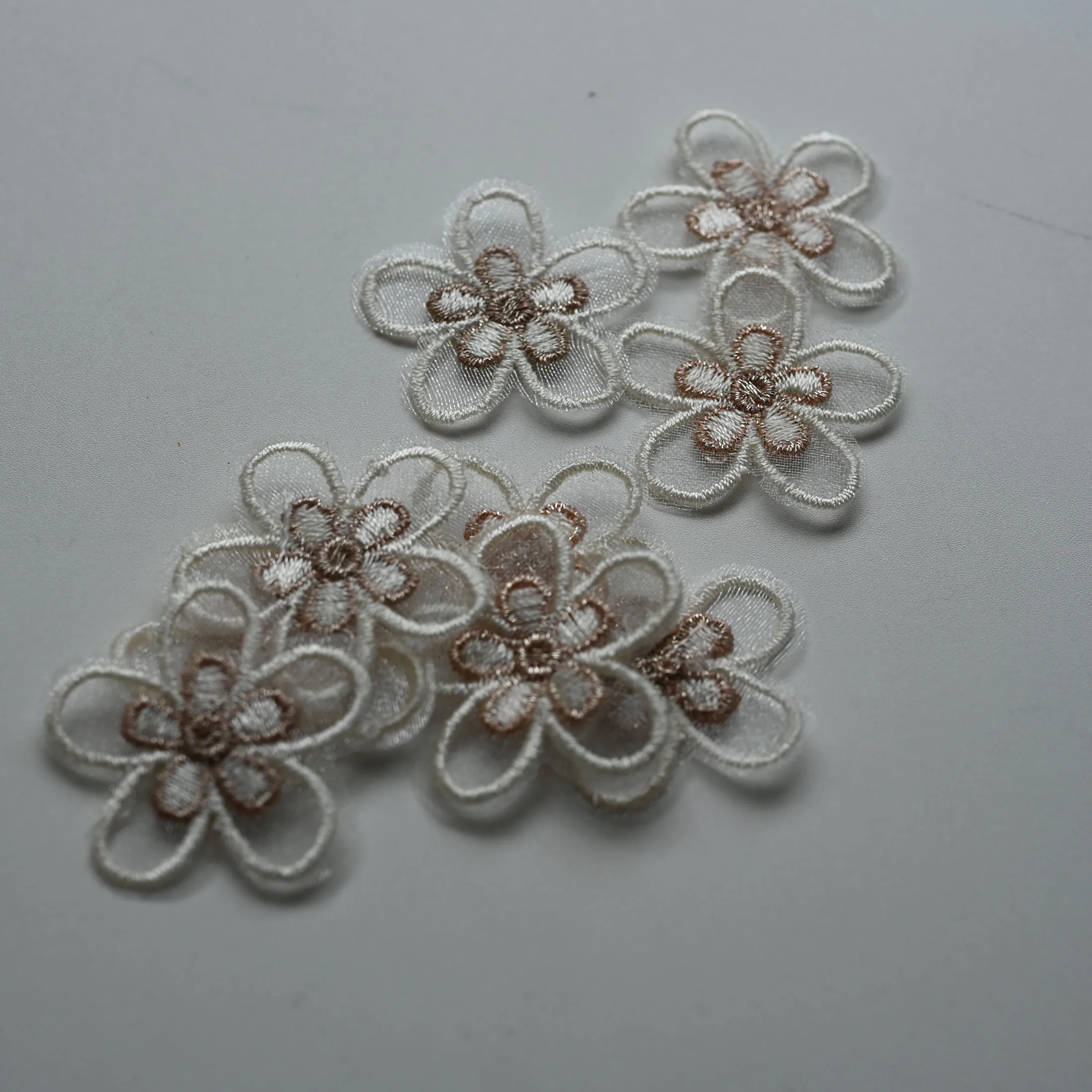 10 teil/los Fee organza blume Patches für Kleidung nähen auf parches Applique nähen auf parches Dekoration Abzeichen – Detail 2