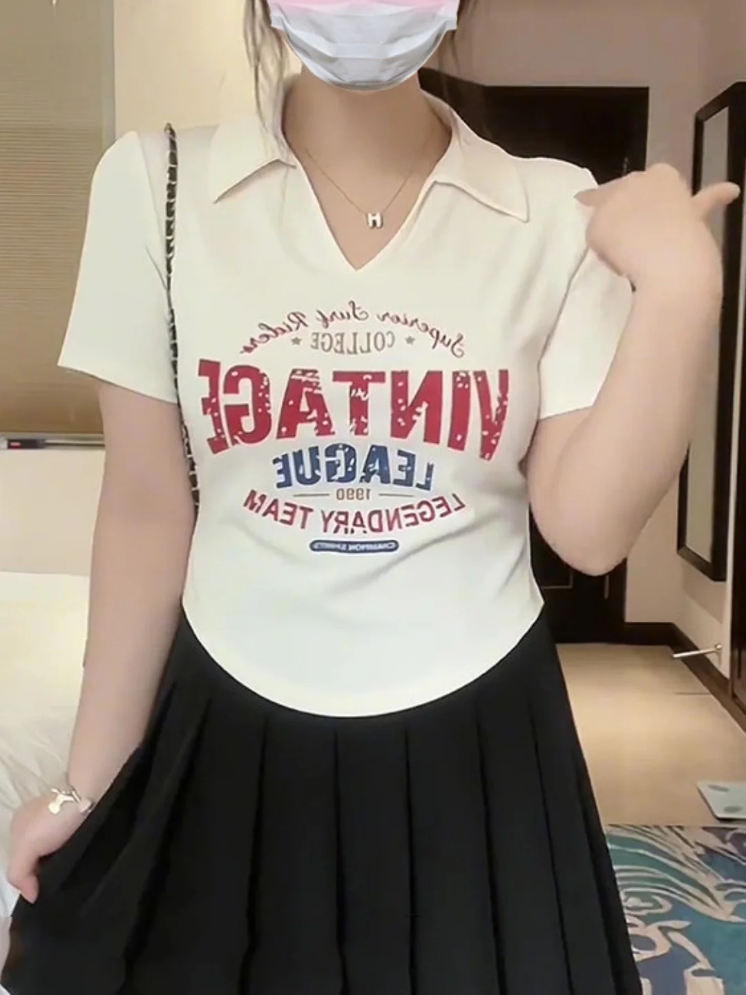 Camiseta de manga corta con cuello ajustada para mujer, talla grande, estilo coreano, a la moda, informal, para el veran...