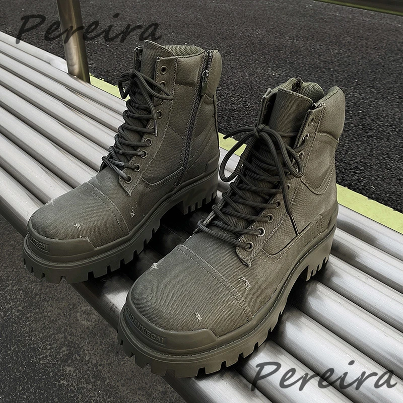 

Retro Perforated Thick Soled Motorcycle Boots Fashion Designer Round Toe Lace-Up Height Increasing Short Boots Outdoor Men Shoes