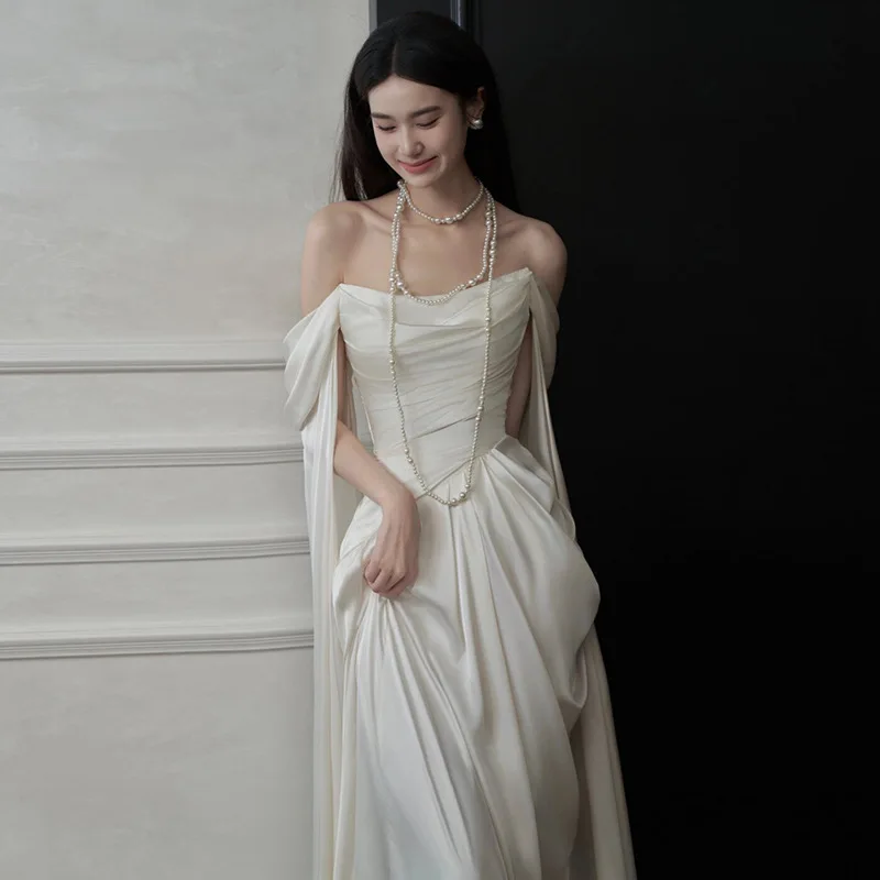 off-Shoulder Satin Light Wedding Dress Bride High-Grade Super Fairy Welcome Temperament Entry Engagement