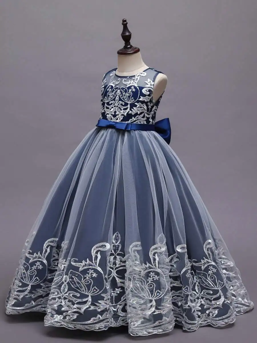 

Elegant Lace Evening Gown With Bow Waist And Tulle Skirt Formal Floor Length Dress