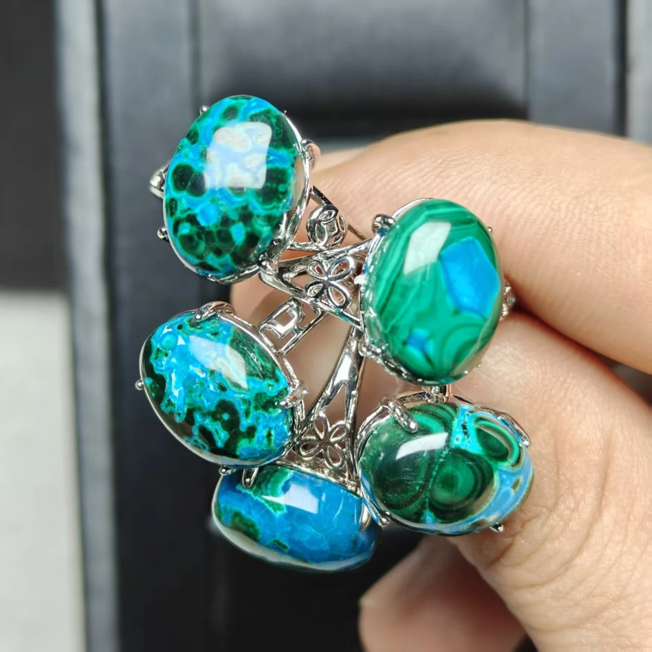 Natürliche Chrysocolla-Malachit-Perlen, verschiedene Arten, Ringdesign, trendig und vielseitig, schlicht und modisch, Live-Ring, Geschenk für Paare – Detail 3