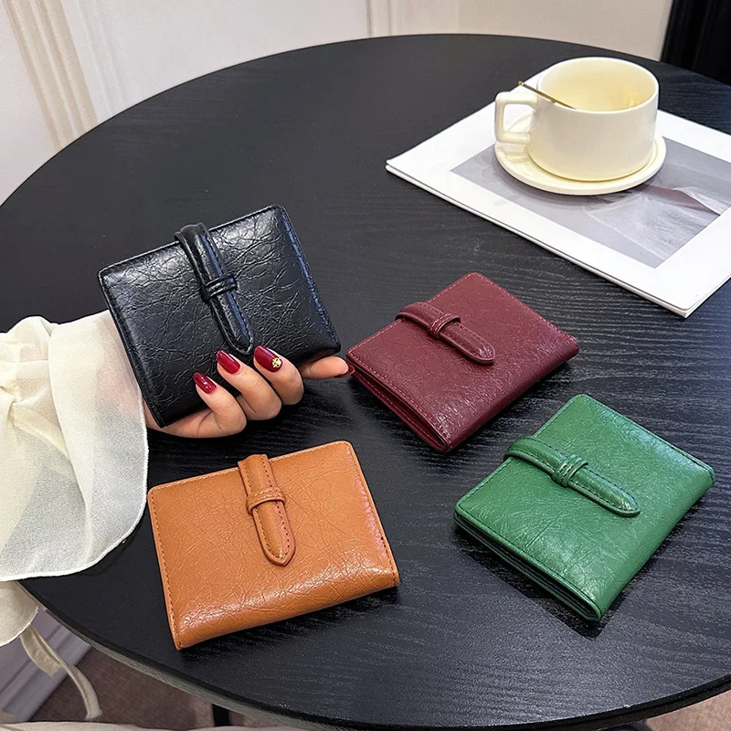 

Брендовый женский кошелек 2026, женский кошелек из искусственной кожи, мини-держатель для карт, короткие кошельки для девочек, студентов, маленькая мода, Новый год