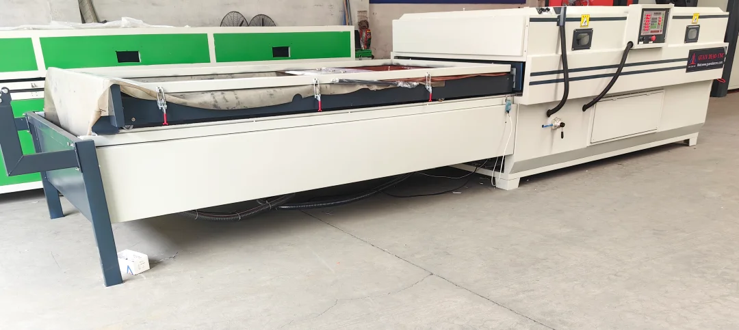 1300*2500mm Full Automatic Single Table Woodworking Wood MDF Door Laminating Vacuum Forming PVC Vacuum Membrane Press Machine