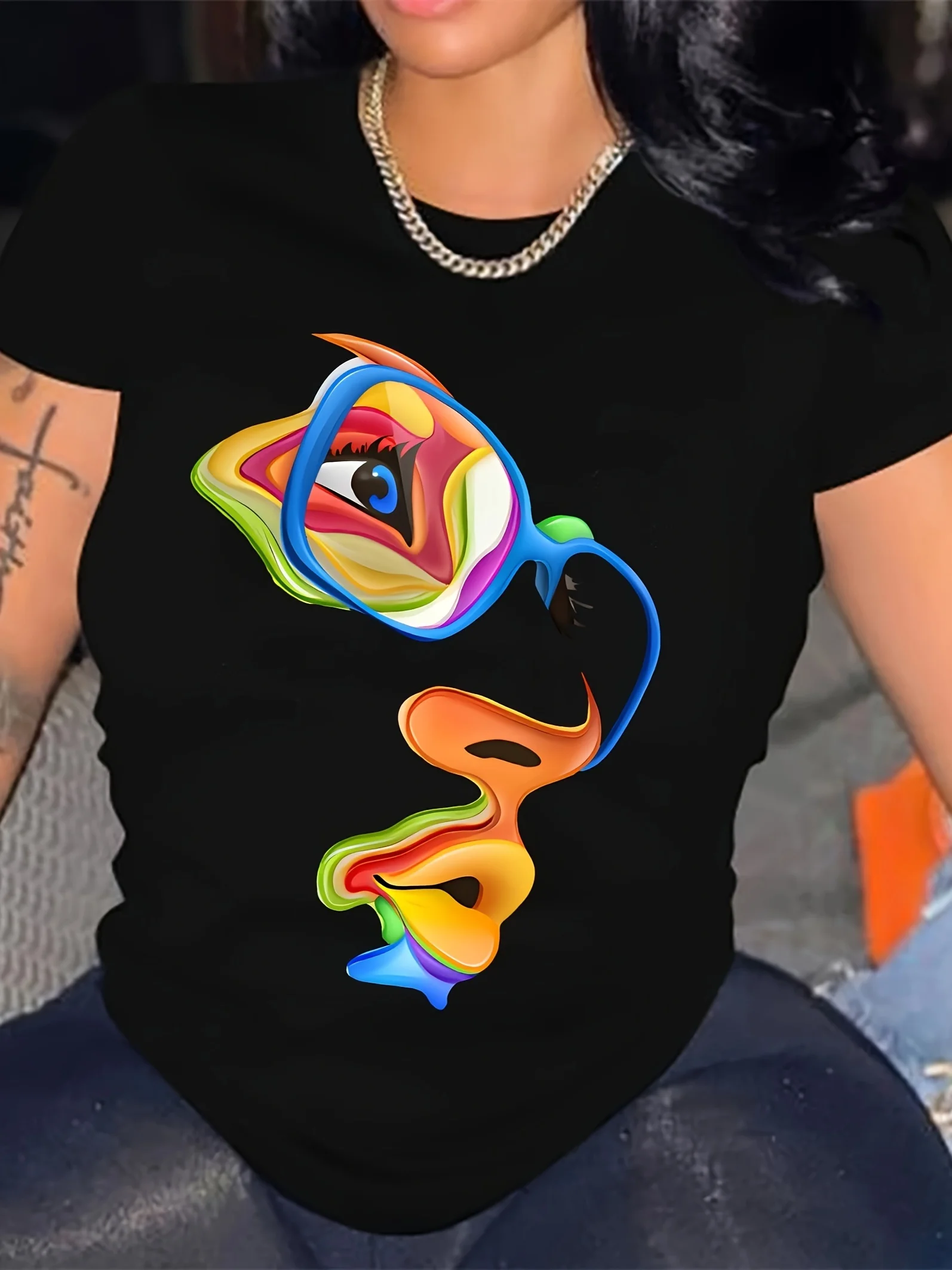 T-Shirt mit abstraktem Kunst gesichts druck, lässiges Kurzarm-Oberteil mit Rundhals ausschnitt für Frühling und Sommer, Damen bekleidung