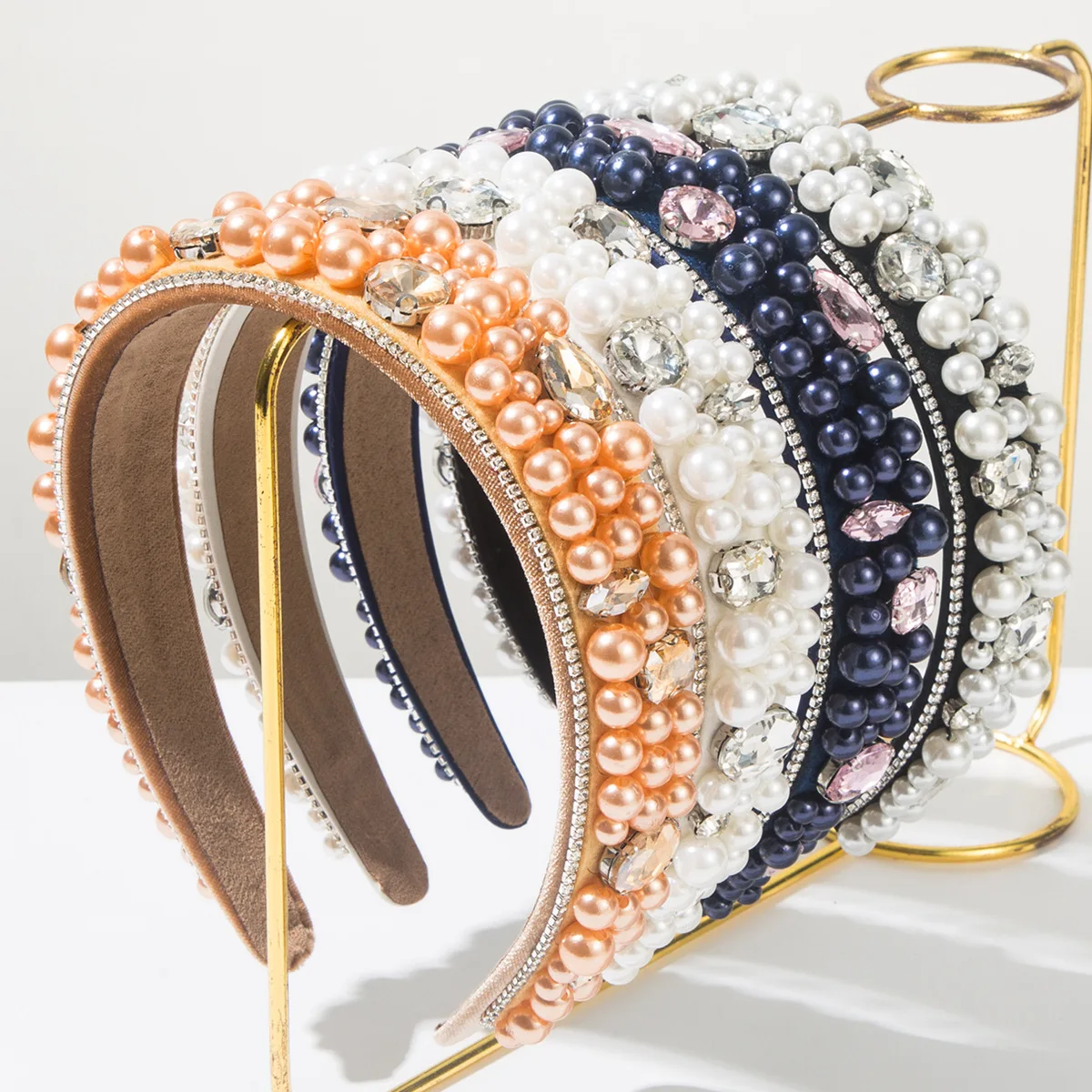

European and American Heavy Industry Retro Velvet Inlaid Diamond Pearl Fashion Headband Shiny Elegant Hair Accessory