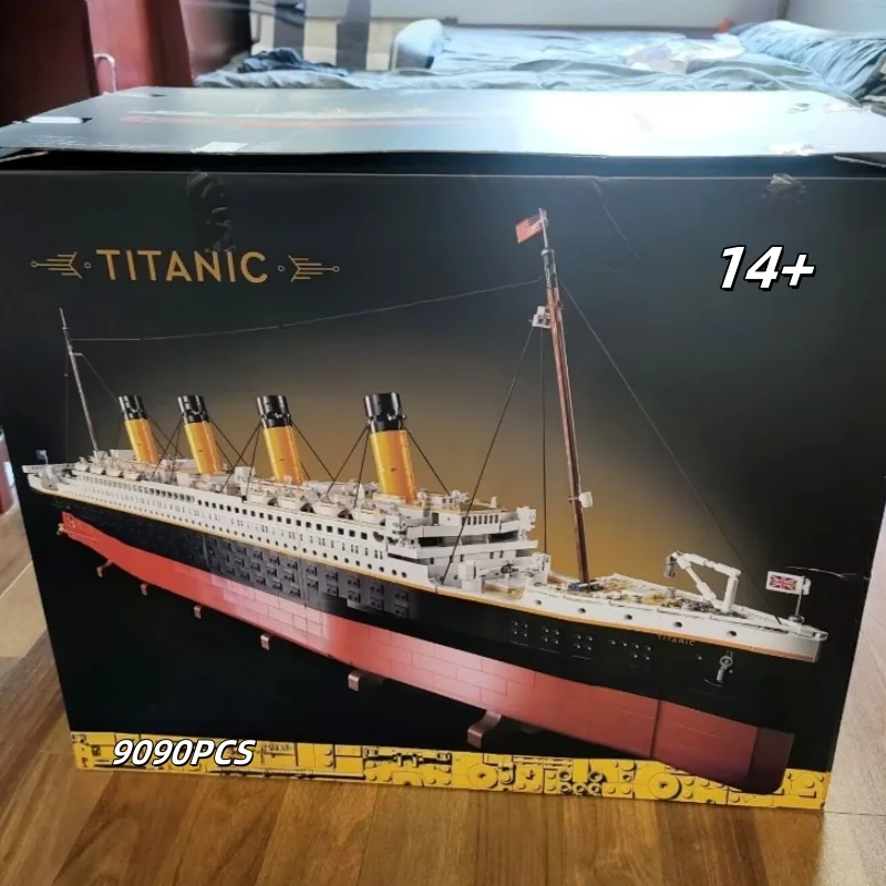 

2025 Совместимость 10294 Титаник Строительные блоки MOC Дисплей Модель Кирпичи Круизная лодка Пароход Игрушка для взрослых Рождественские подарки 9090 шт.