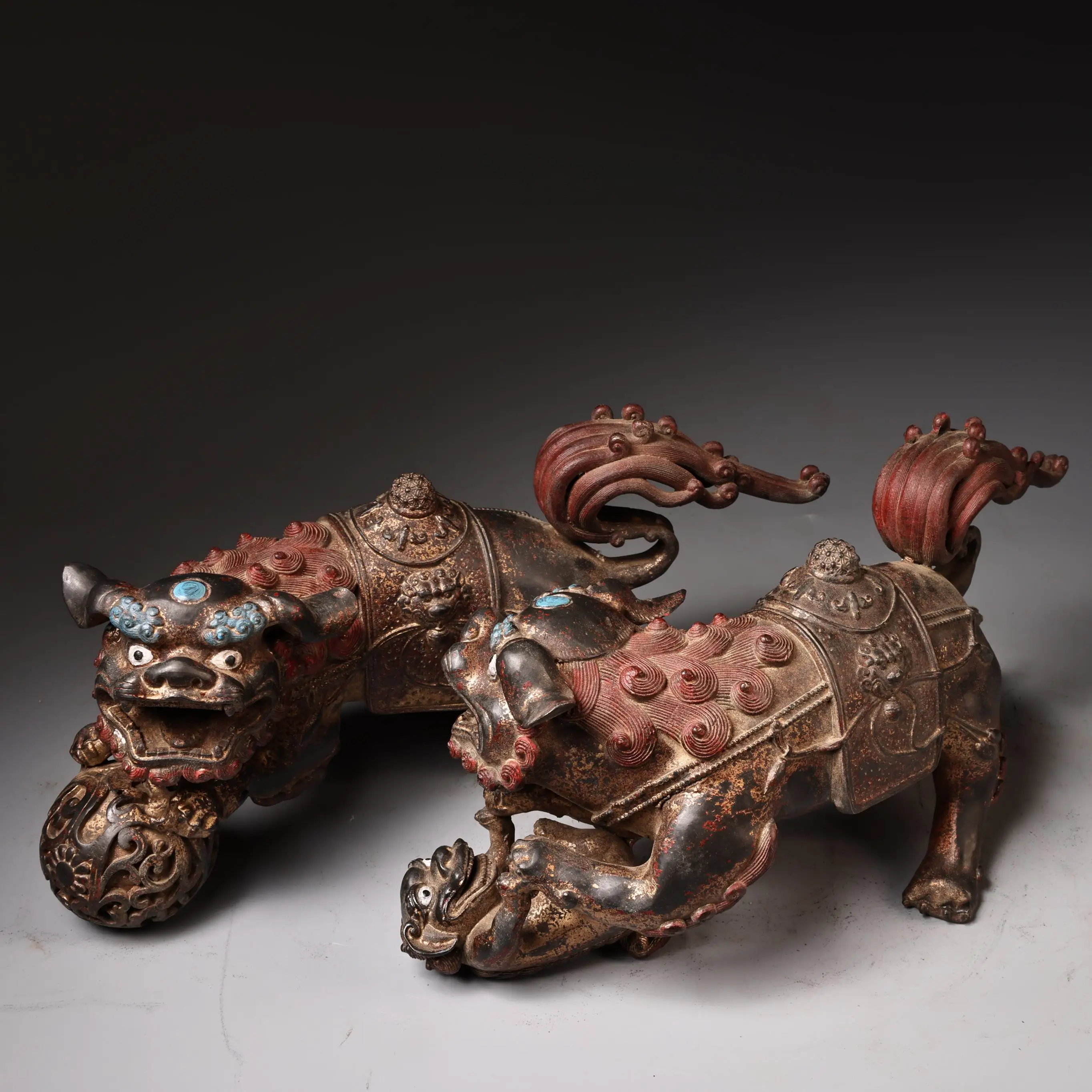 

9"Tibetan Temple Collection Old Bronze Cinnabar Mud gold Lion Statue Mythical Animals A Pair Amass wealth Town house Exorcism