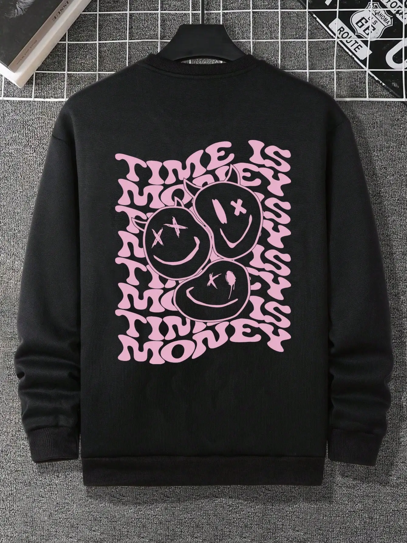 Pink Time Is Money Smile Face Design Mens Pullovers Creative Casual Tops Hip Hop Loose Hoodies Oversized Fashion Male Clothing