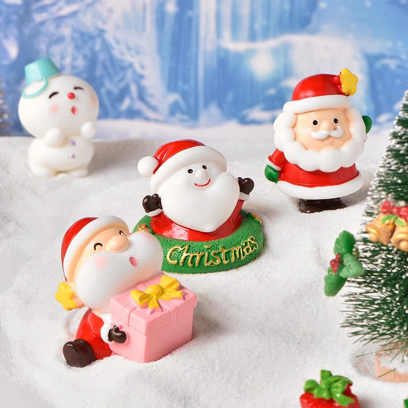 Cute Funny Santa Claus Snowman Dolls Car Micro Landscape Ornaments Toy Christmas Party Decoration Home Desktop Resin Craft Gifts