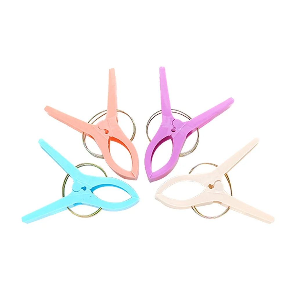 

4pcs Windproof Quilt Clips Heavy Duty Plastic Clothes Clamps Non-Slip Grip For Laundry Beach Pool Towel Hanging Holder