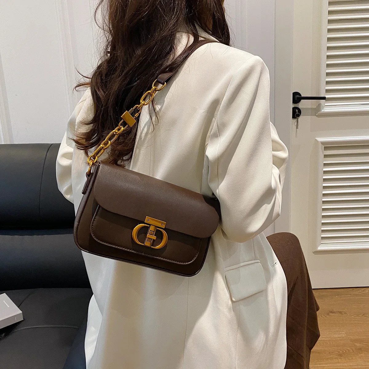 حقيبة صغيرة كلاسيكية للنساء حقيبة كتف نسائية أصلية على الموضة حقيبة يد كبيرة حقيبة تحت الإبط #6