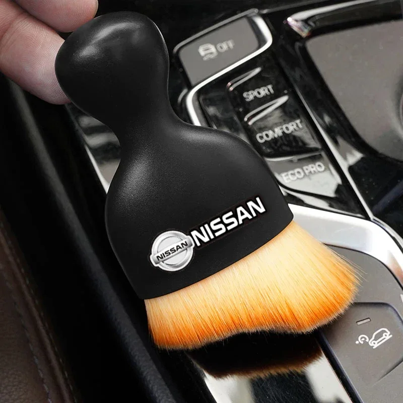 Car Interior Cleaning Soft Brush Tool Dust Remover Car Accessories For Nissan Qashqai j11 j10 Juke X Trail t32 Tiida Leaf Versa