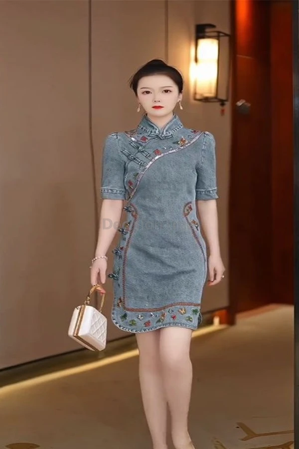 

2025 new chinese style improved vintage qipao youth advanced sense temperament denim qipao fashionable elegant daily cheongsam