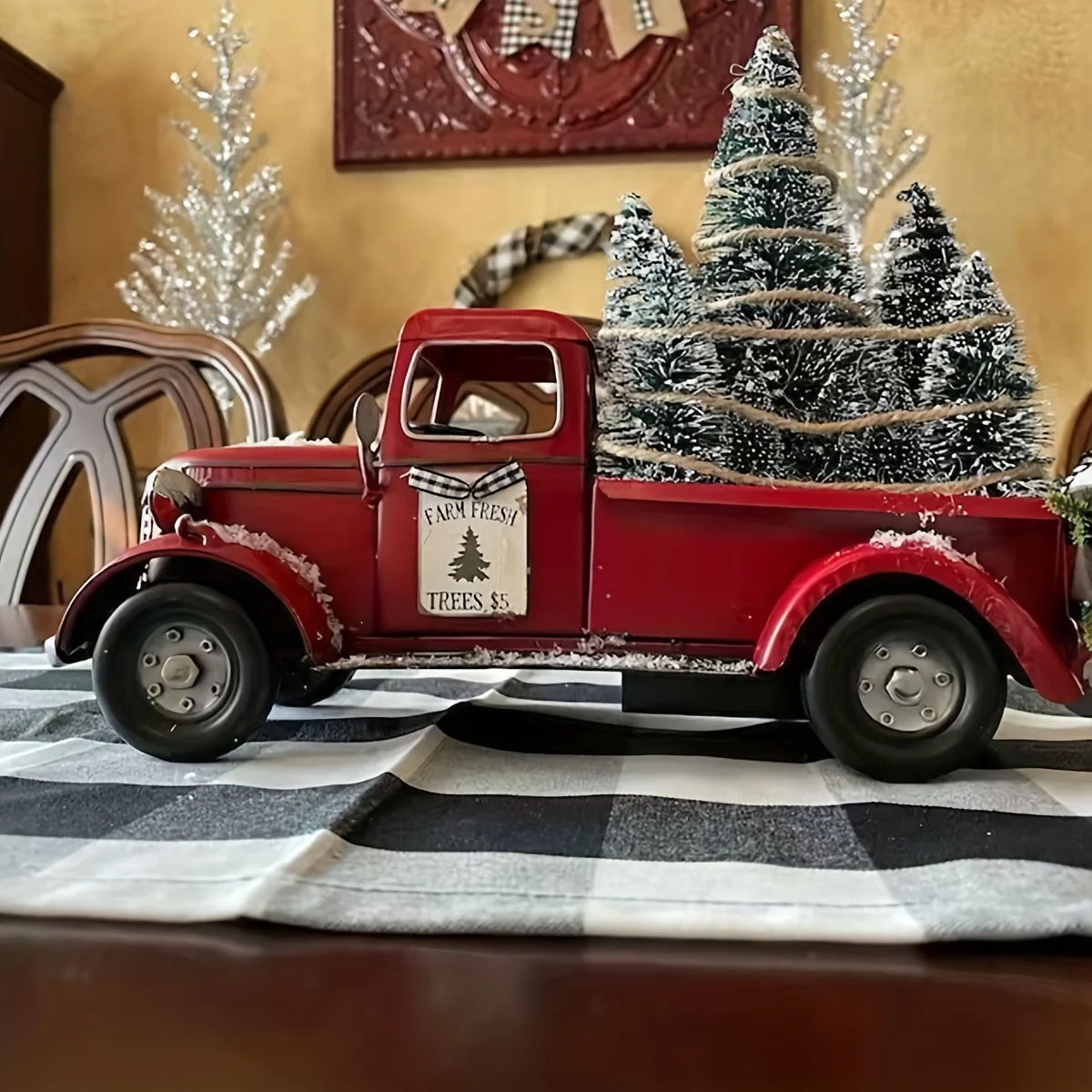 Resin Ornament Red Go-Kart Christmas Tree Decoration for Desktop Home Holiday Gift for Friends And Family