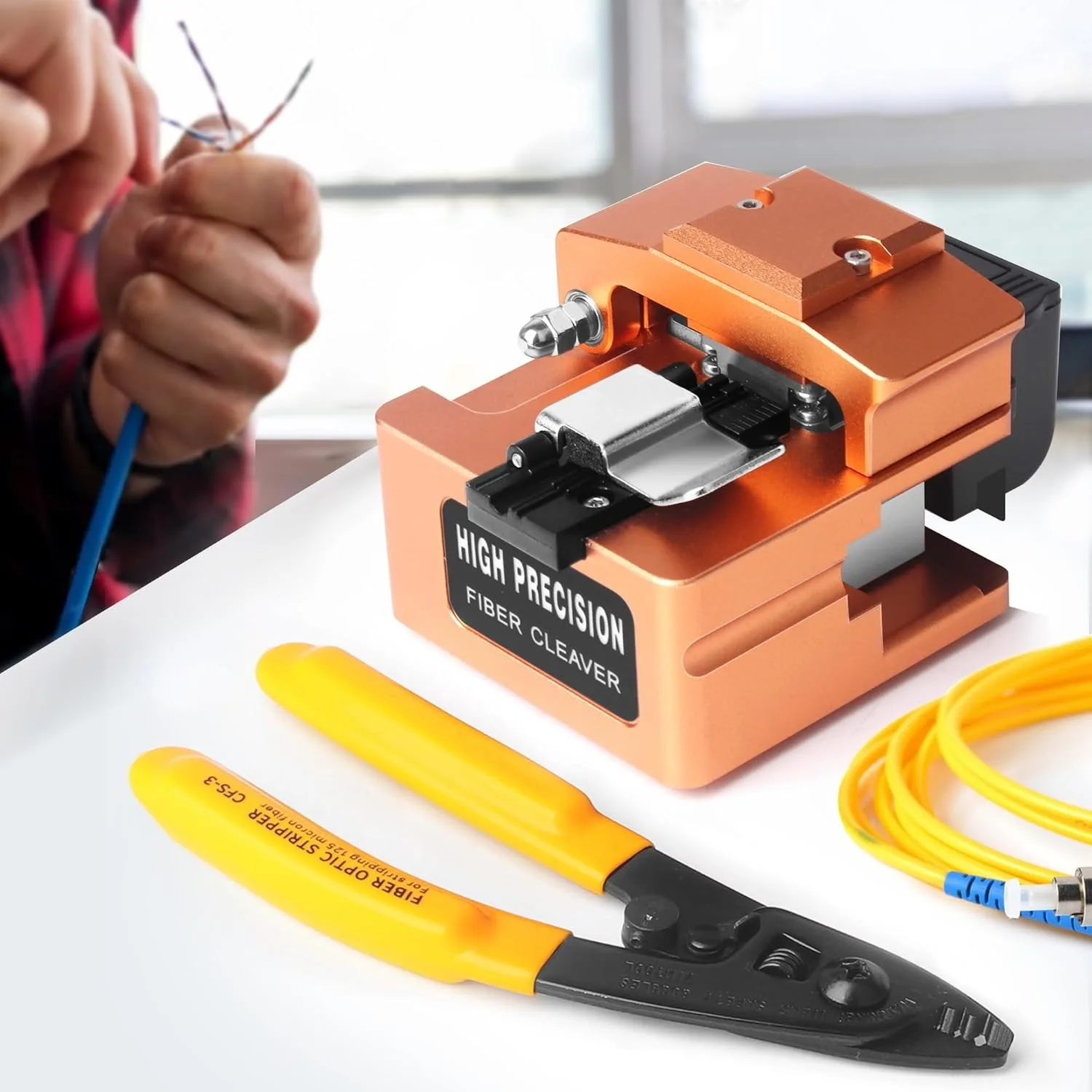 

Fiber Cleaver 16 Cut Points & 36000 cut times Optic Cutter 3 in 1 Fiber Holder with 3 Gauge Wire Stripper for 0.25mm 0.9mm 3.0mm