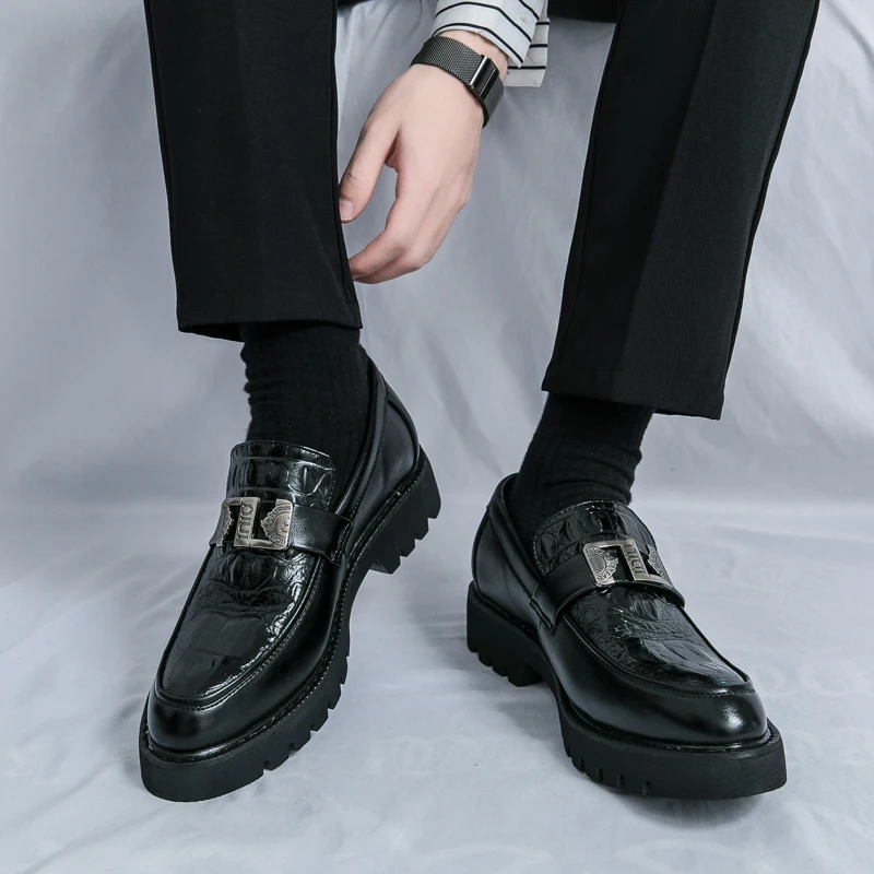 2025 S/A New British Street Style Leather Loafers For Men\'s White Black Hombre Dress Casual Height Increasing Shoes Lager Size