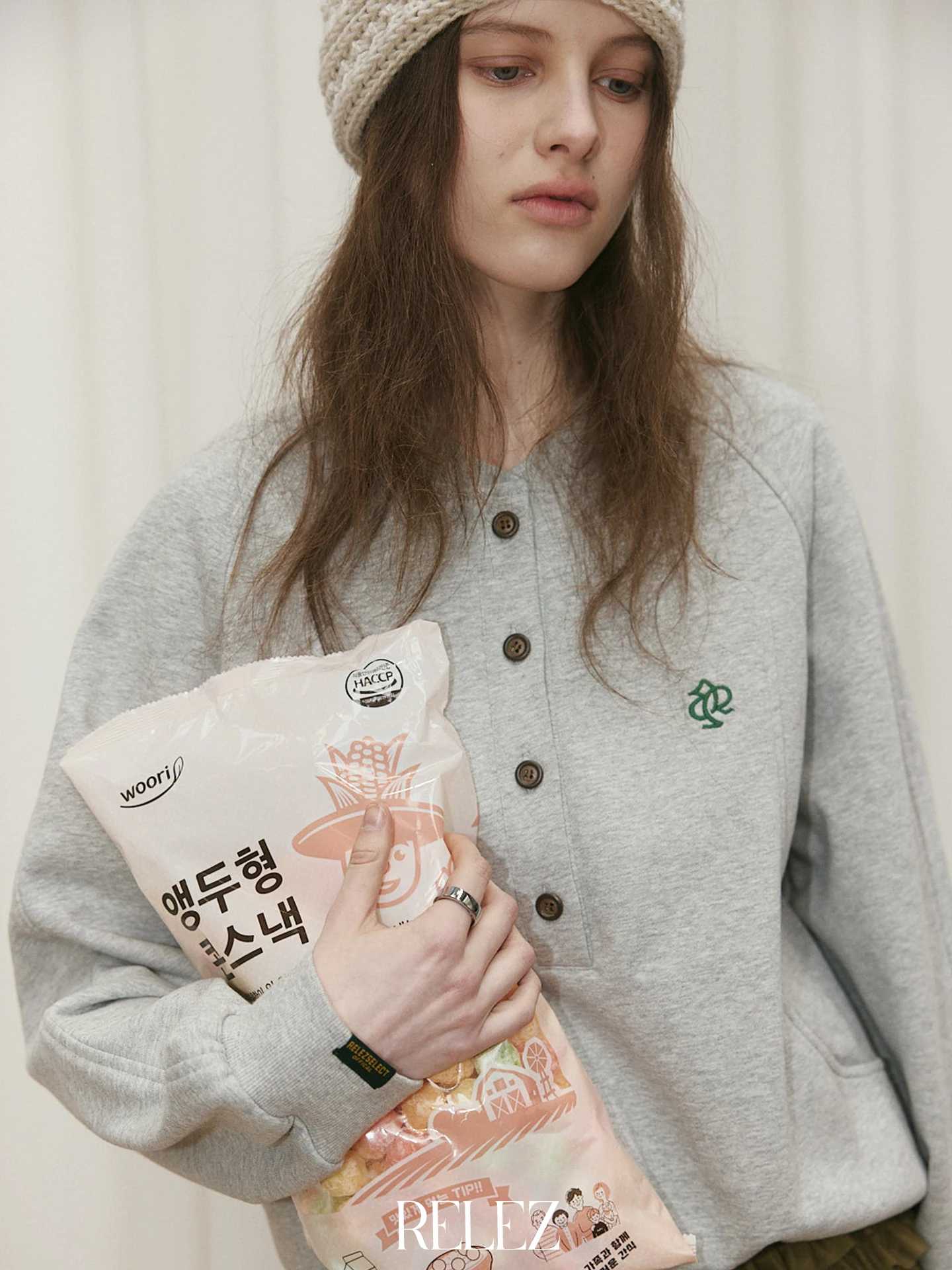 

Relez Spring New round Neck Embroidered Heavyweight Sweatshirt Women Loose Casual Retro Korean Style Simple Top