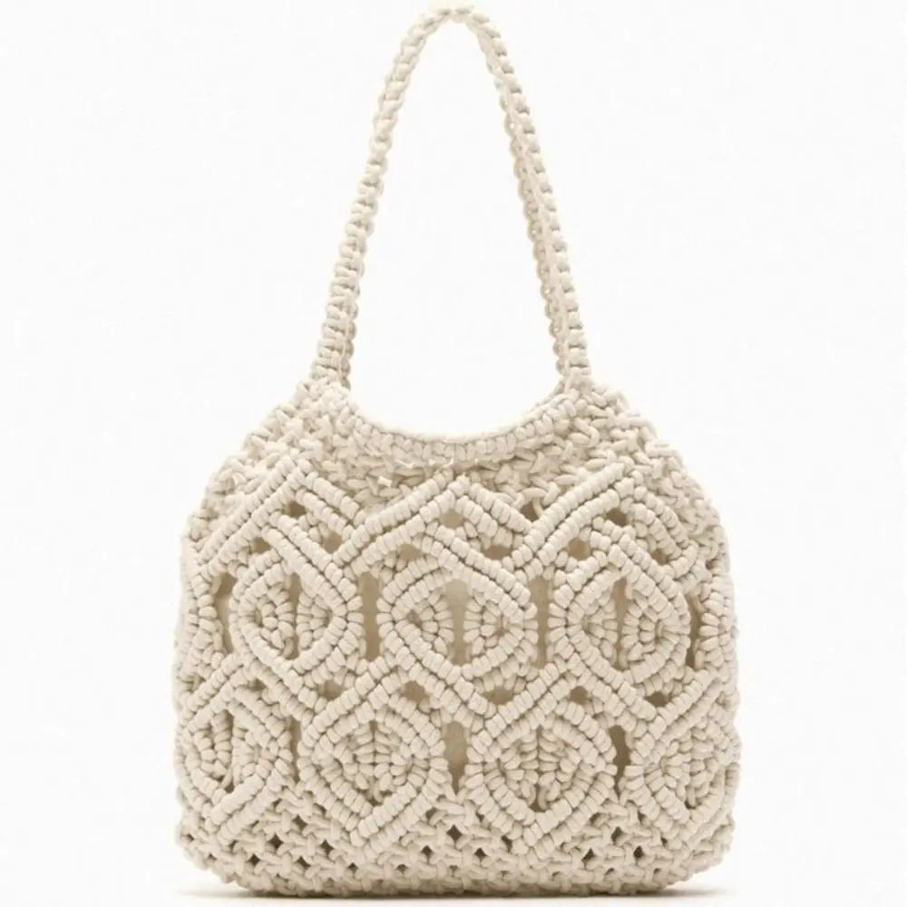 2024 New Small Female Bag Beach High-quality Cotton Rope Braided Bag Literary Hollow Hand Rope Tied Single Shoulder Straw Bag