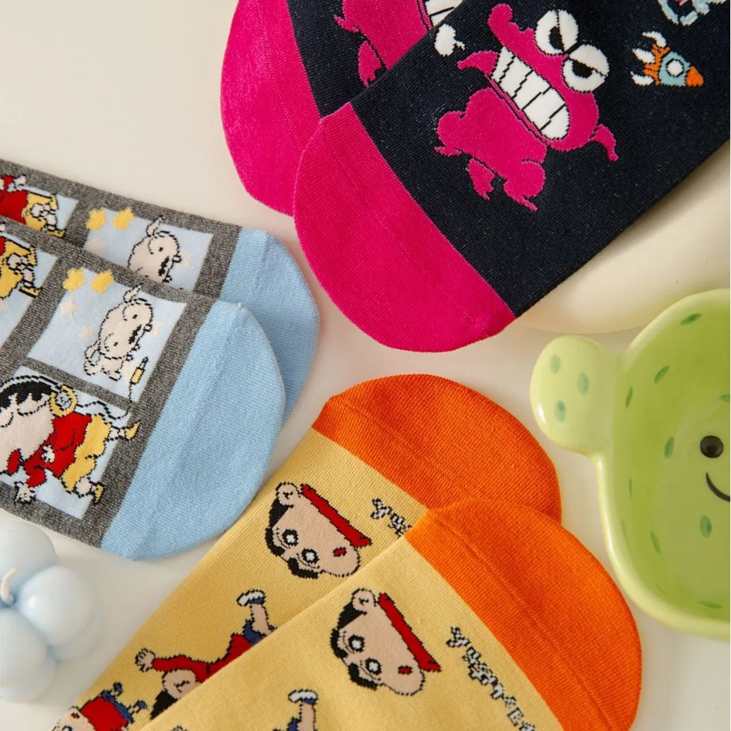 5 pairs new Crayon Shin chan socks knitted boneless cotton socks cartoon warm autumn and winter straight board gifts for men gir