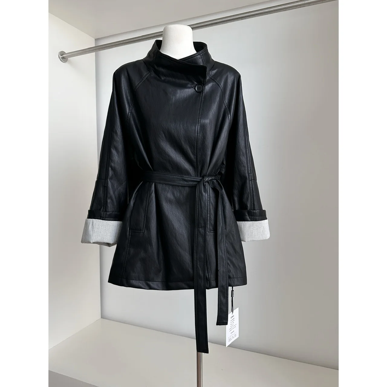 Dolcevita a maniche lunghe in ecopelle autunno inverno da donna Cappotto lungo allentato Lady Streetwear Top capispalla in pelle tinta unita tinta unita