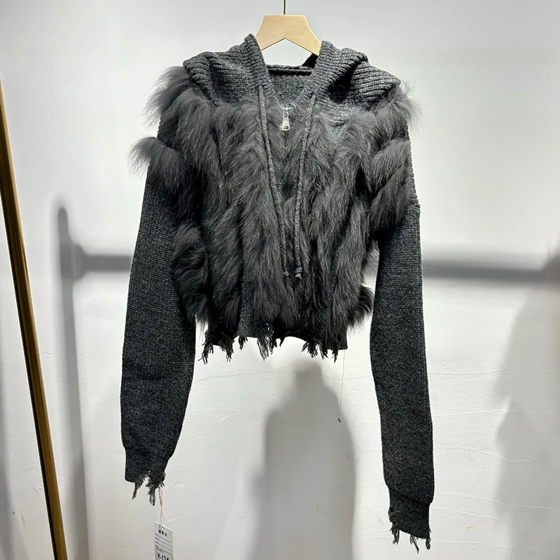 2025 جديد وصول المرأة الشتاء كسر تصميم قصير هوديي الثعلب الفراء سترة سميكة فضفاضة الفتاة مقنعين سترة معطف