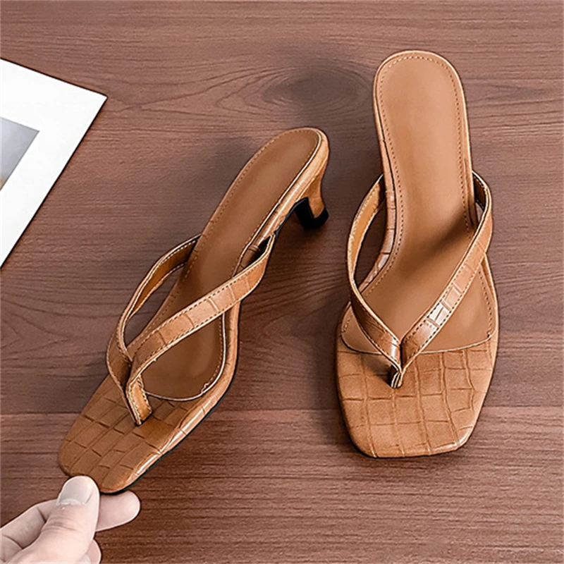 

Eilyken Summer Square Clip Toe Thin Low Heels Slippers Women Outdoor Casual Sandals Fashion Flip Flops Ladies Shoes