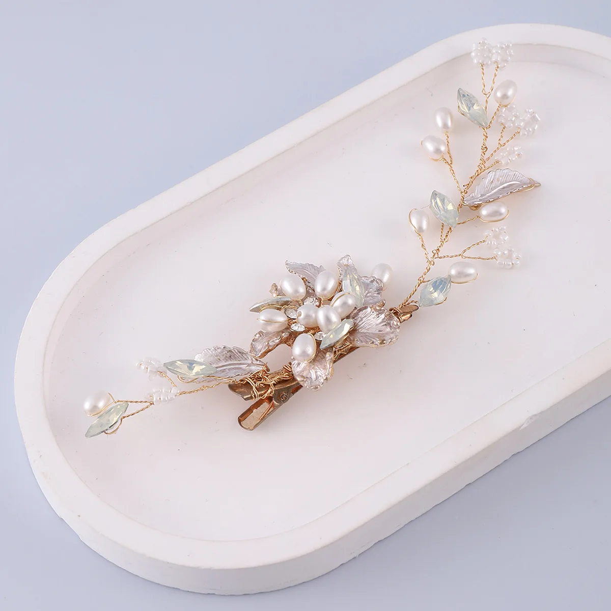 Hot Selling Bride Wedding Accessories Alloy Pearl Edge Clip Side Clip Headwear Wedding Banquet Hair Clip Hair Accessories