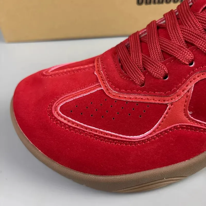 

2026 New Squat and Deadlift Shoes Couple's Set Unisex Indoor Sports Shoes Wide Fit Weightlifting Shoes