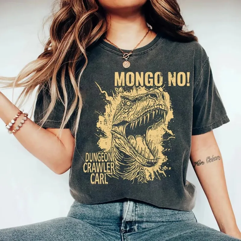 เสื้อเชิ้ต Dungeon Crawler Carl ลายเจ้าหญิงโดนัท ของขวัญสำหรับคนรักเกม แฟชั่นเสื้อผ้าแขนสั้น เสื้อยูนิเซ็กส์ ผู้ชาย ผู้หญิง ใส่ได้ทุกฤดู