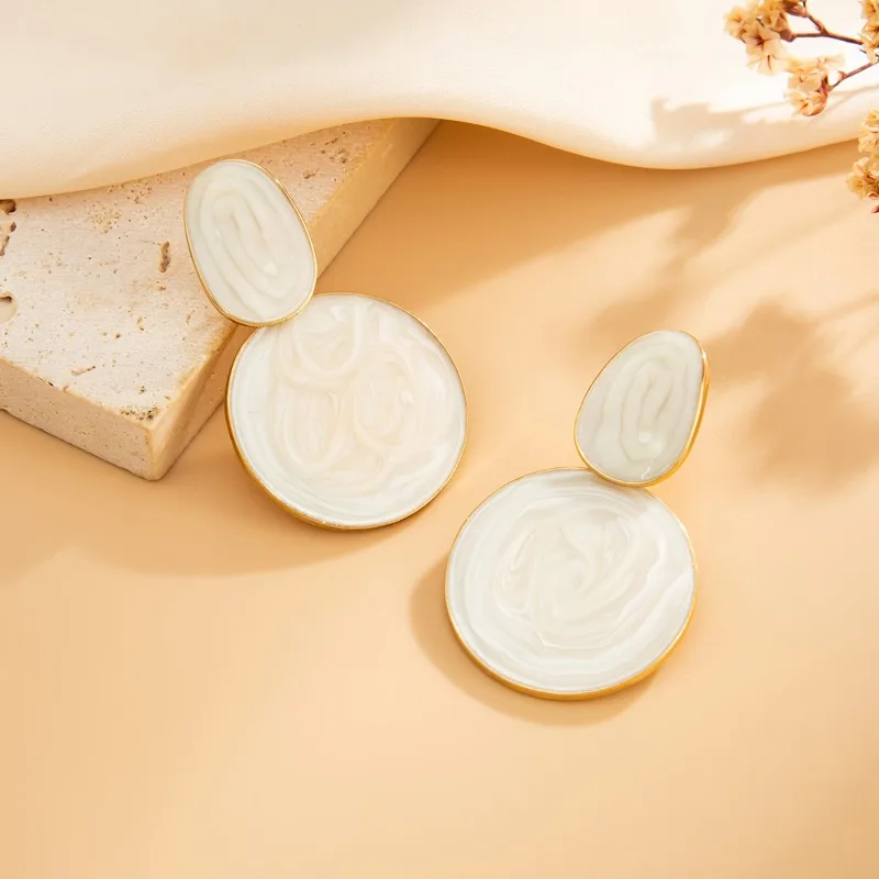 

Round oil drop earrings, women's macaron color retro eardrop, sparkling candy texture accessories