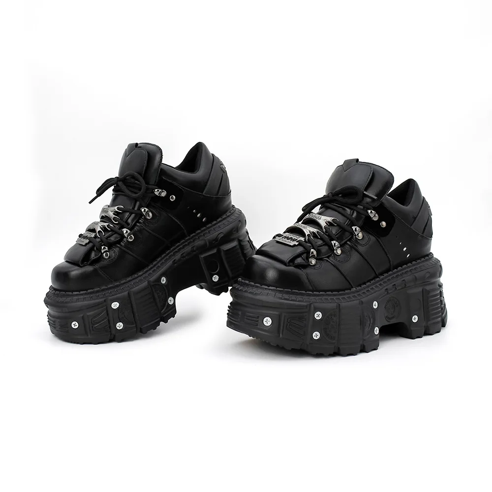 

European And American Rock Flame Trend Carving Dark Punk Small Leather Shoes With Skull Design, Low Cut Gothic Thick Sole Single