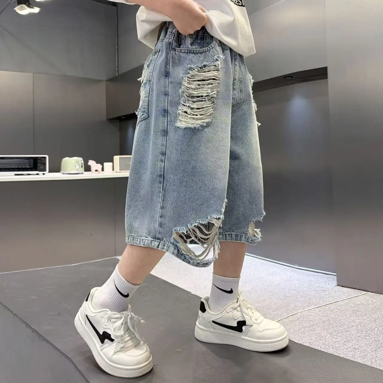 Cool Stylish Kids Boys Broken Denim ShortsStreet Design Destroyed With Holes Children Fashion Streetwear Knee Length Capris