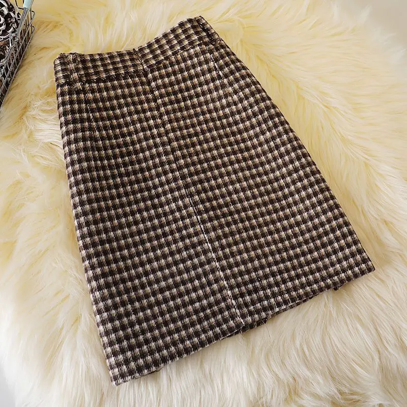 Vintage High Waist Plaid All-match A-line Skirt Autumn Winter Button Patchwork Elegant Midi Skirt Fashion Office Women Clothing