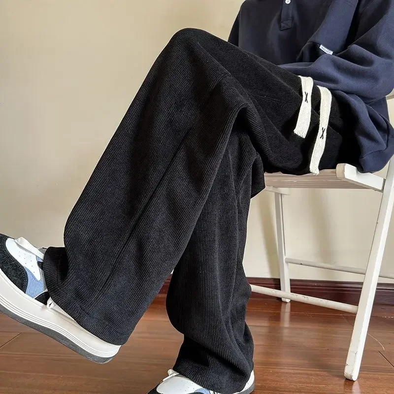 Męskie długie spodnie dresowe sztruksowe czarne proste gładkie codzienne spodnie podstawowe wygodne nowość w koreańskim stylu męskie spodnie sportowe