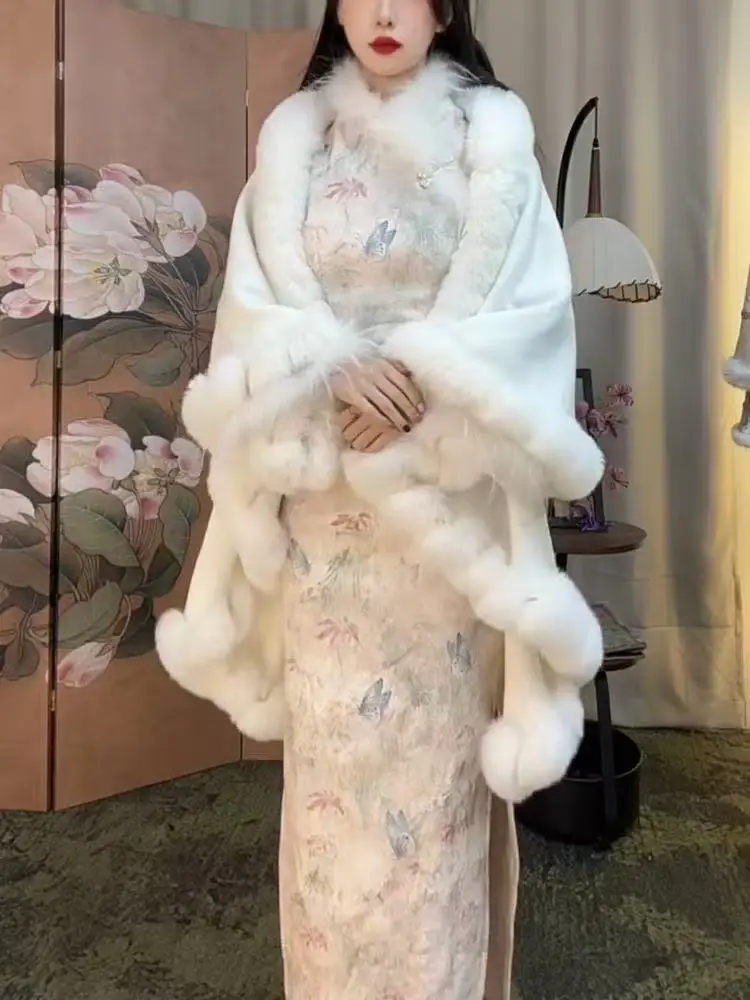 New Chinese Style Cloak Women's Traditional Chipao Cheongsam Outer Match Autumn Winter Thicken Shawl Female Short Cloak
