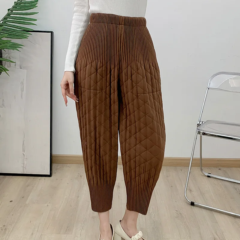 Pleated Casual Women's Cotton Trousers 2024 Winter New Fashion Thick Section Loose Hundred with Nine Minutes Harlem Trousers