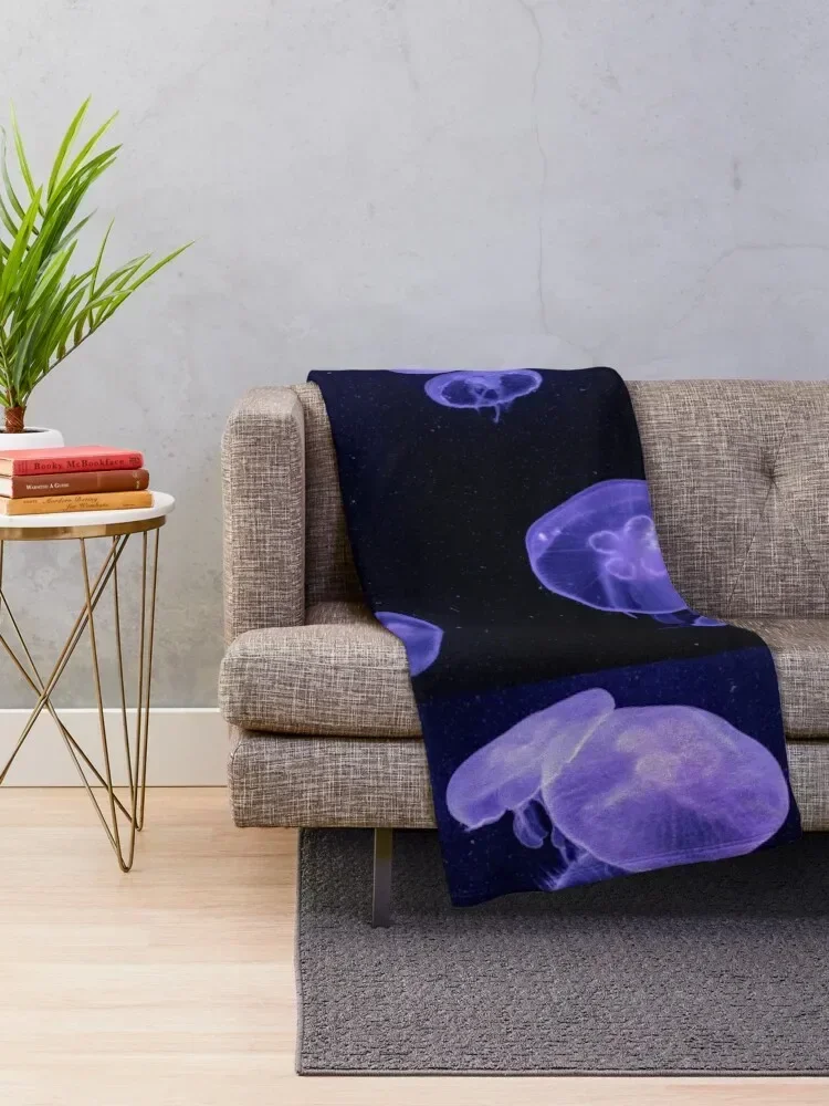 Jelly fish delight Throw Blanket Flannels Vintage Flannel Fabric Tourist Blankets