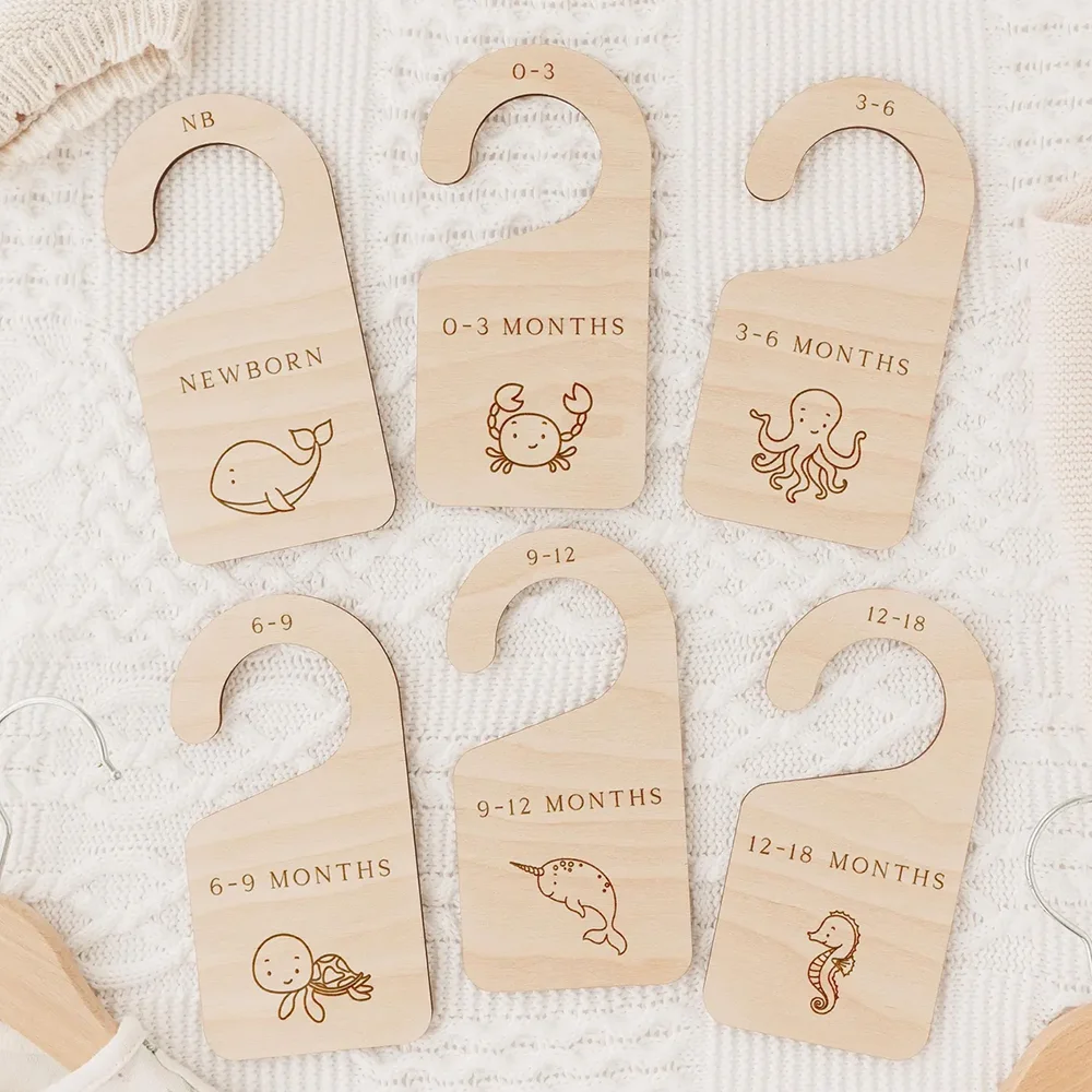 6個セット ベビーワードローブディバイダー オーシャンサファ - Baby Nursery Uniform のレビューと価格