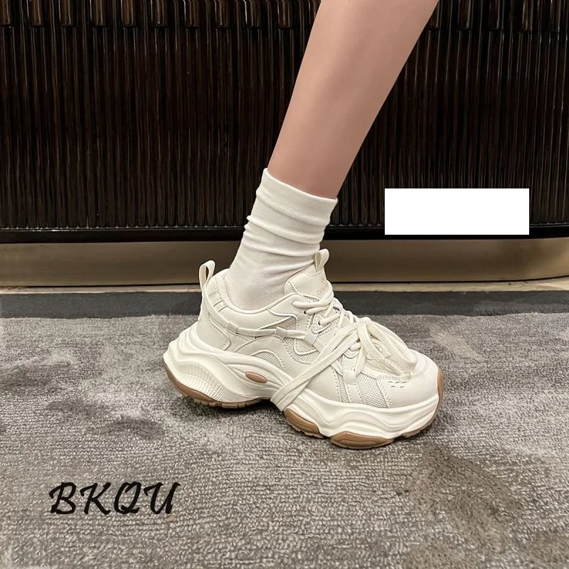 BKQU Sports Shoes Women's Lightweight Running 2024 Autumn New Thick Sole Show Foot Little Daddy Step on Poo Feeling Cross Strap