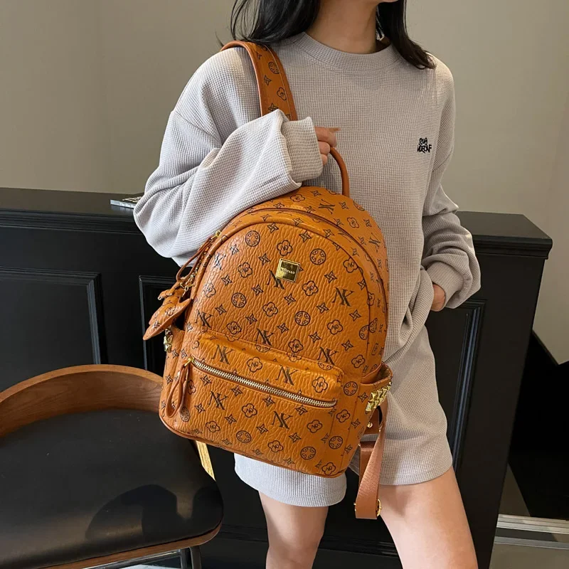 

2025 Trendy Women's Backpack - Spacious Korean Rucksack, Stylish Letter Print Bag with Keychain, Work & College Daypack