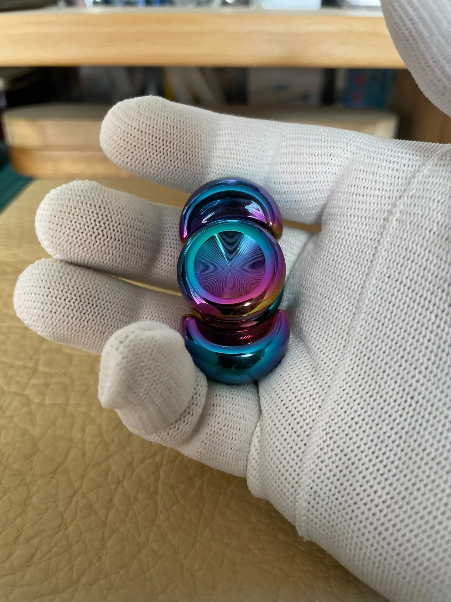 Used EDC YHEDC Produced By Galaxy Studio, Zirconium Alloy Bright Two-denier Pro Fingertip Gyro