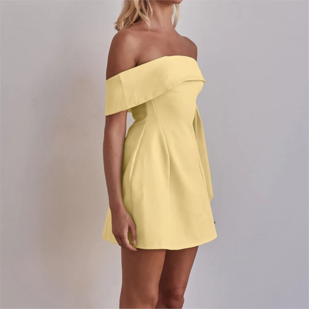 Jurken voor dames Sexy één lijn hals vestidos rugloze avondjurk Elegant feest Mini effen kleur Leace-up vakantie mouwloos