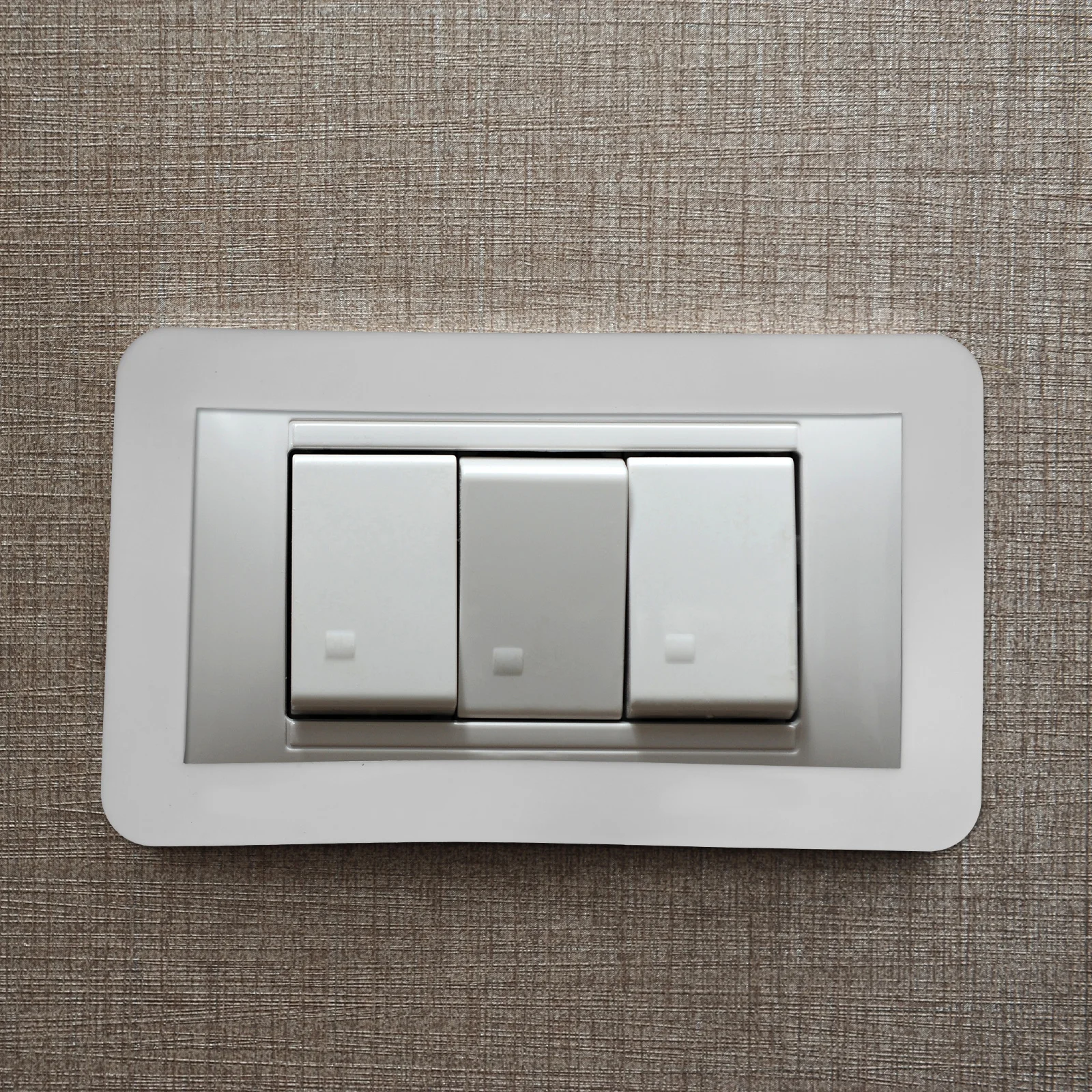 

2Pcs Switch Cover Silicone Protective Wall Plate 173x86mm Decorative Outlet Cover Rocker Switch Living Bedroom