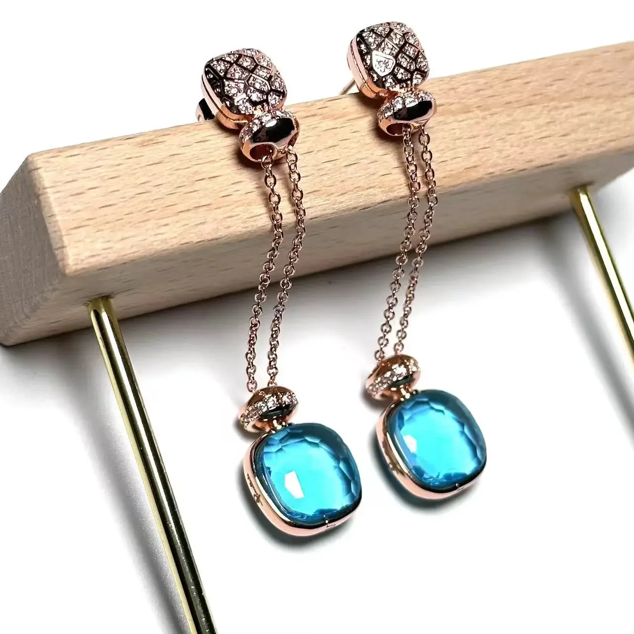 Classic Nudo Earrings Inlay Zircon With Blue Topaz Elegant Candy Crystal Perfume Bottle Earrings Fashion Jewelry for Women